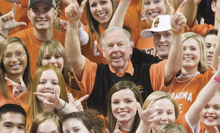 Boone Pickens with students